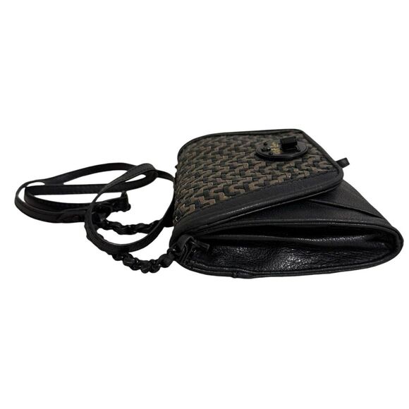 Elliott Lucca Crossbody Wristlet Bag Woven Black Gold Woven Flap Turn Lock - Picture 3 of 12